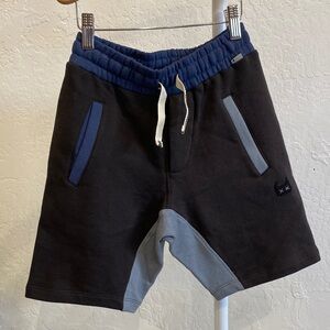 Munstr washed Black Parker Short
